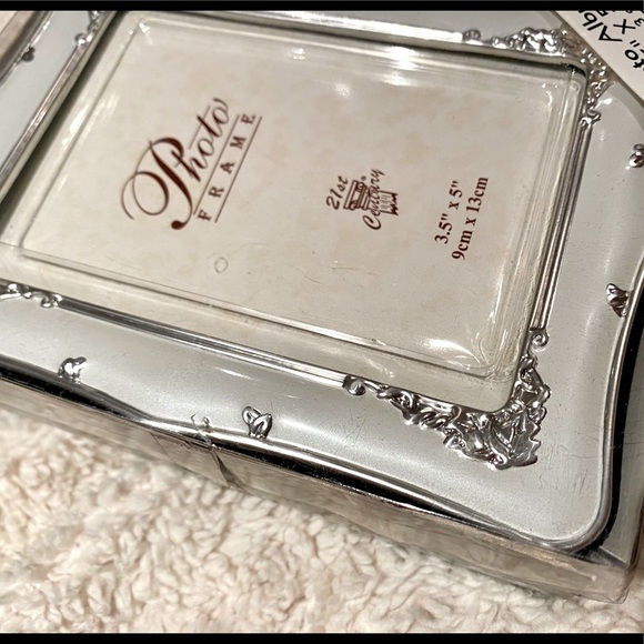 🆕 White Photo Frame & Album - Picture 2 of 2